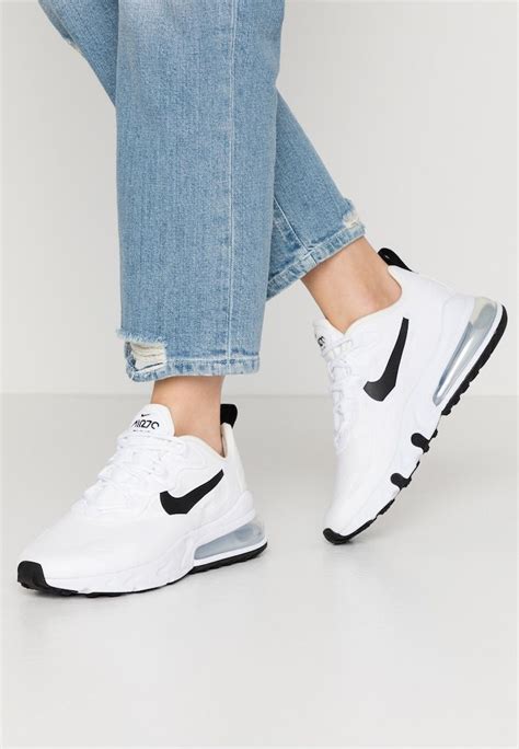 nike schoenen dames goedkoop|witte sneakers voor dames.